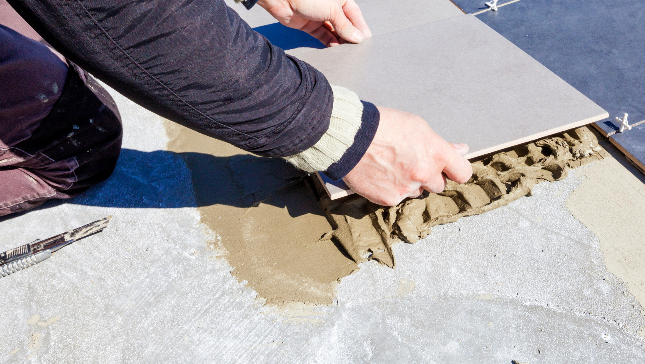 Poser du carrelage sur du carrelage : notre guide complet